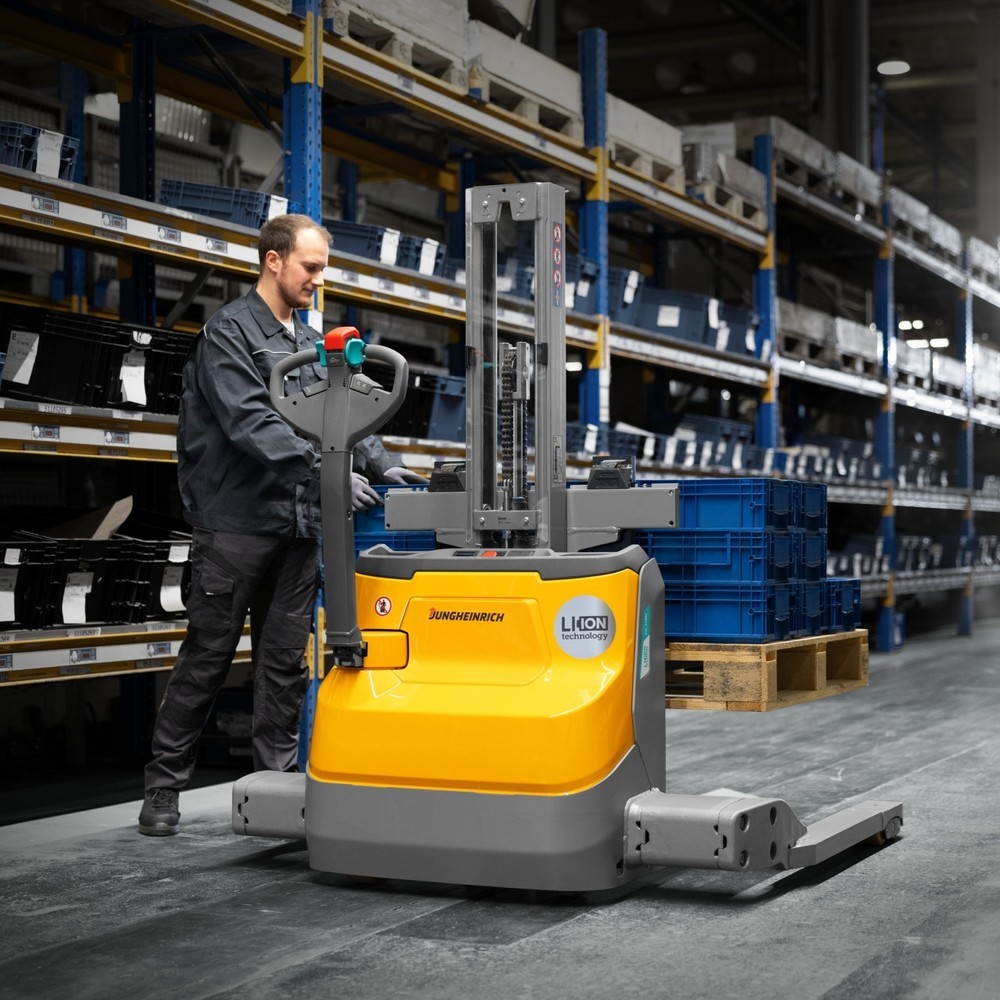 Produktbillede nr. 7: Jungheinrich-elpalleløfter EJC 110bi E, monomast, masthøjde 1.230 mm, bæreevne 1.000 kg, proportionalhydraulik, hjulafstand 891 mm