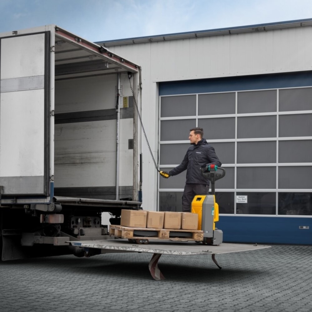 Produktbillede nr. 8: Jungheinrich elpalleløfter AME 18, bæreevne 1.800 kg, gaffellængde 1.150 mm, tandemhjul
