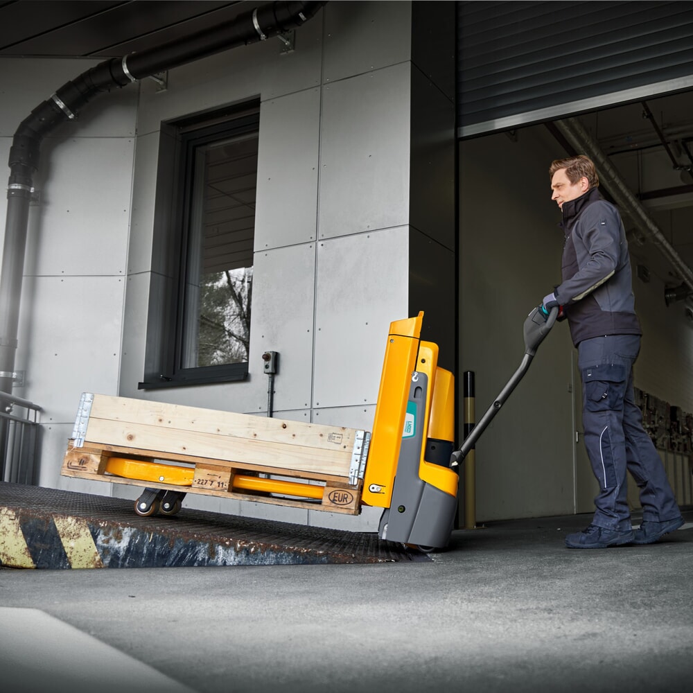 Produktbillede nr. 2: Jungheinrich elpalleløfter EJE 120i, bæreevne 2.000 kg, gaffellængde 1.150 mm