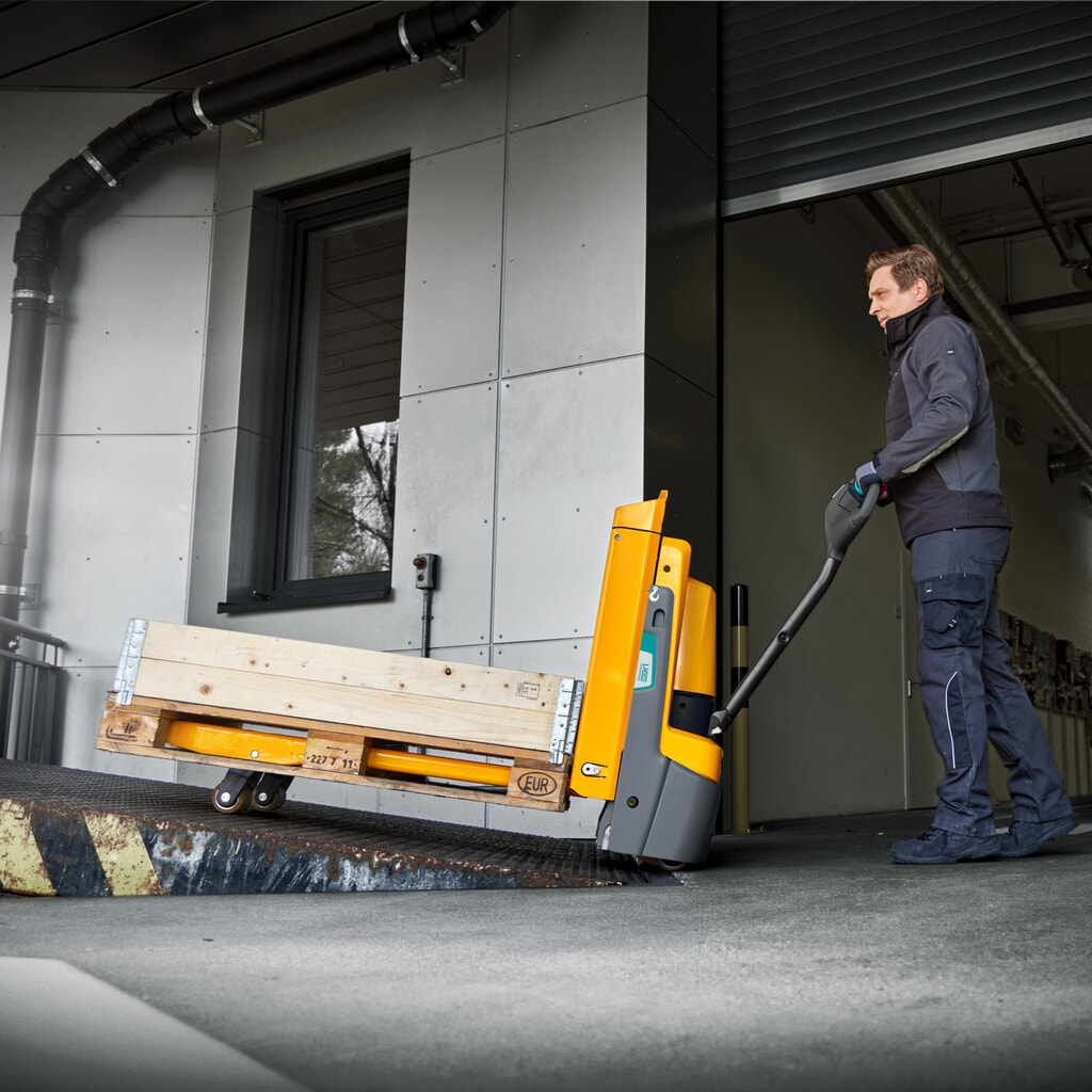 Produktbillede nr. 2: Jungheinrich elpalleløfter EJE 120i, bæreevne 2.000 kg, gaffellængde 1.150 mm